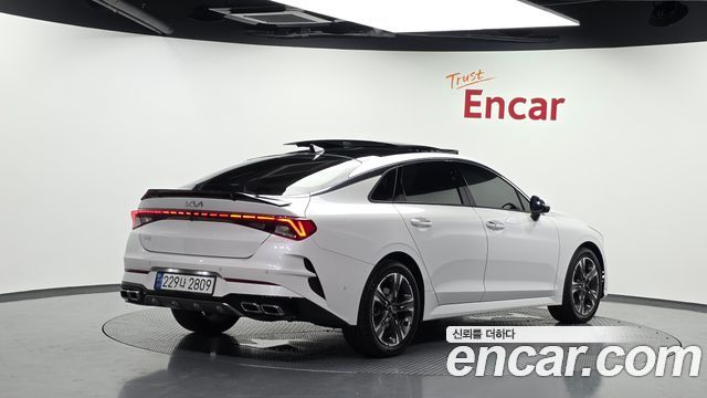 Kia K5 (III) 2.0 Signature 2023 — фото 2