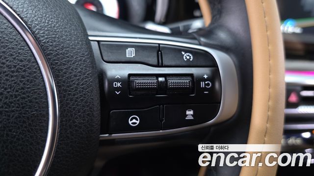 Kia K5 (III) 2.0 Signature 2023 — фото 18