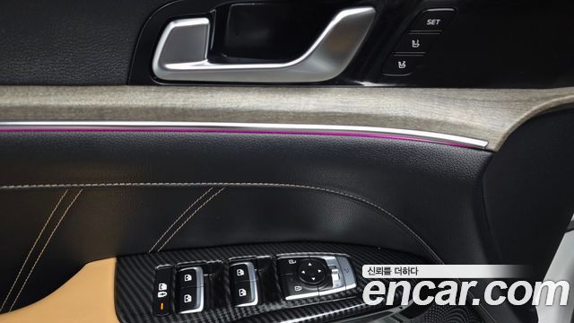 Kia K5 (III) 2.0 Signature 2023 — фото 31