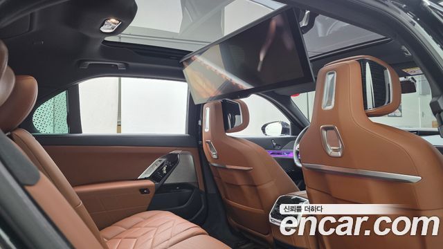 BMW 7 Series (G70) 740i xDrive M Sport 2025 — фото 12