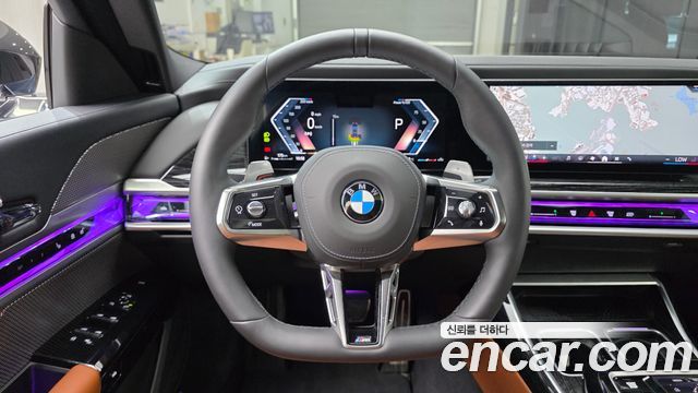 BMW 7 Series (G70) 740i xDrive M Sport 2025 — фото 13