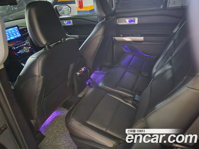 Ford Explorer (VI) 2.3 LimIted 4WD 2022 — фото 9