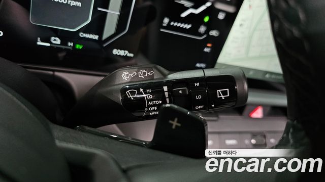 Kia Seltos (II) HEV 1.6 2WD Signature X Line 2026 — фото 27