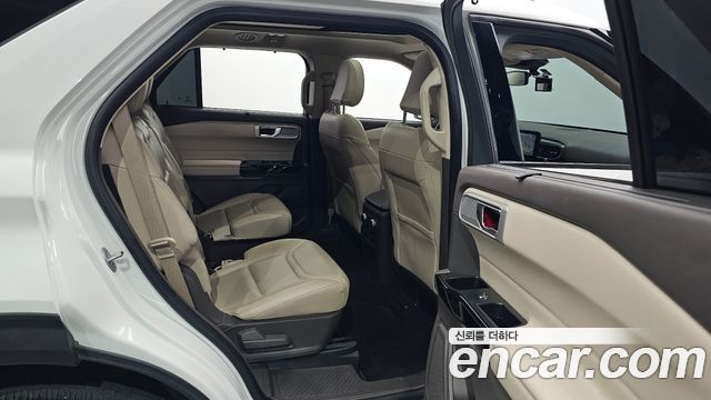 Ford Explorer (VI) 3.0 Platinum 4WD 2021 — фото 15
