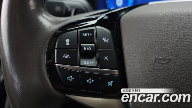 Ford Explorer (VI) 3.0 Platinum 4WD 2021 — фото 21