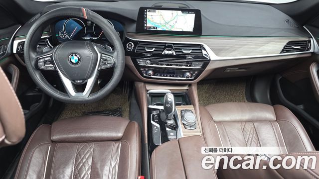 BMW 5 Series (G30) 520d xDrive M Sport Package Plus 2018 — фото 7