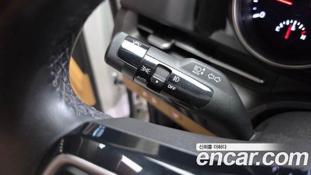 Kia Carnival (IV) Diesel 9-Seater Prestige 2022 — фото 15