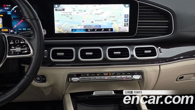 Mercedes-Benz GLE-Class (W167) GLE300d 4MATIC 2022 — фото 13