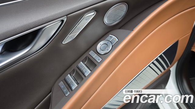 Genesis Electrified G80 (RG3) e-AWD 2022 — фото 15
