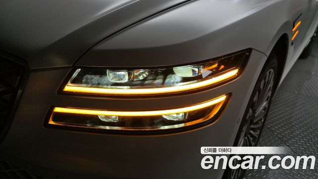 Genesis Electrified G80 (RG3) e-AWD 2022 — фото 22