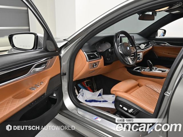 BMW 7 Series (G11) 740Li xDrive M Sport Package 2021 — фото 15