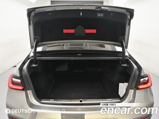 BMW 7 Series (G11) 740Li xDrive M Sport Package 2021 — фото 23