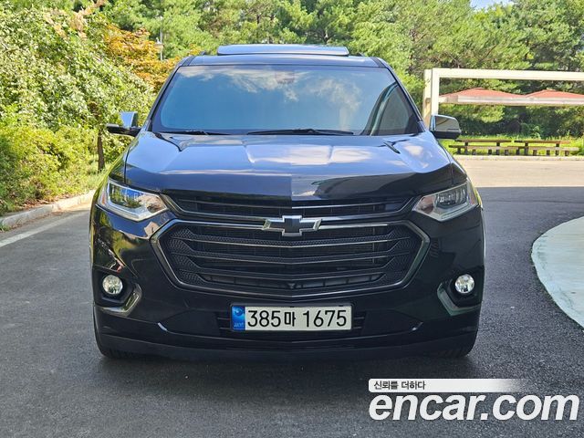 Chevrolet Traverse 3.6 AWD Redline 2021 — фото 1