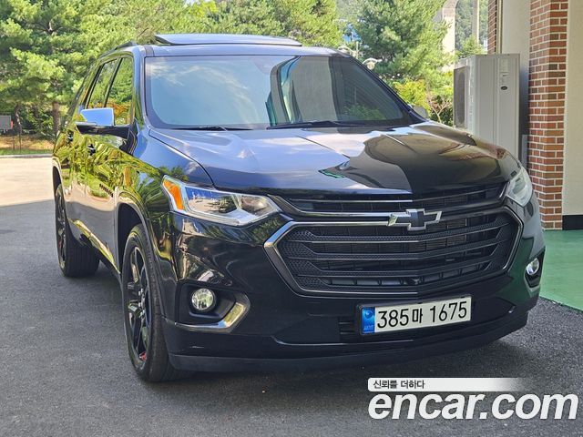 Chevrolet Traverse 3.6 AWD Redline 2021 — фото 2