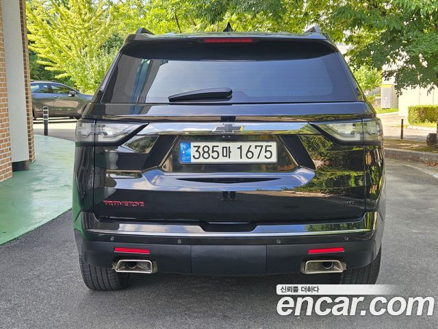 Chevrolet Traverse 3.6 AWD Redline 2021 — фото 4
