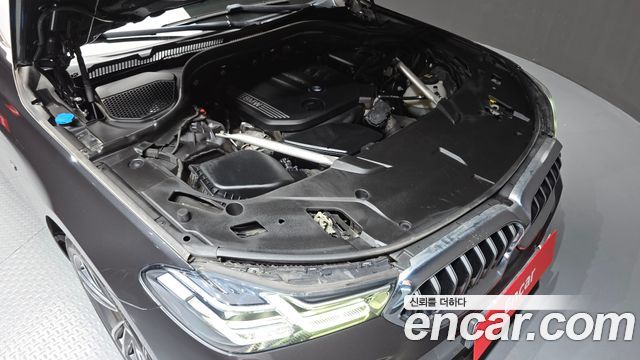 BMW 6 Series GT (G32) 620d xDrive M Sport 2022 — фото 6