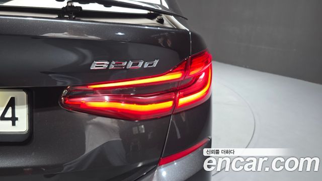 BMW 6 Series GT (G32) 620d xDrive M Sport 2022 — фото 23