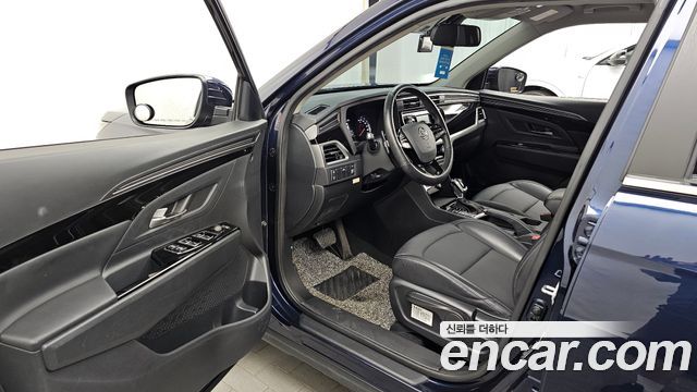 KG Mobility (SsangYong) Beautiful Korando Gasoline 1.5 2WD C3 Plus 2021 — фото 10