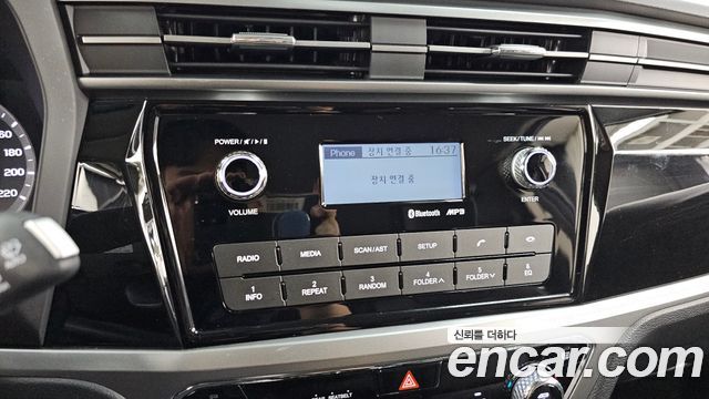 KG Mobility (SsangYong) Beautiful Korando Gasoline 1.5 2WD C3 Plus 2021 — фото 16