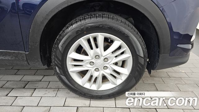 KG Mobility (SsangYong) Beautiful Korando Gasoline 1.5 2WD C3 Plus 2021 — фото 21