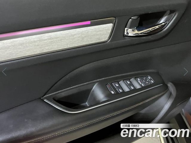 Renault Korea QM6 2.0 GDe PREMIERE 2WD 2022 — фото 10