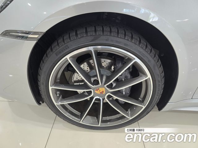 Porsche 911 (992) Carrera 4 Cabriolet 2024 — фото 5