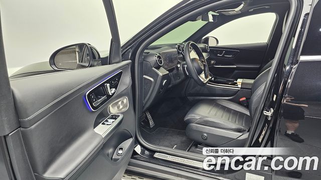 Mercedes-Benz GLC-Class (X254) GLC300 4MATIC Coupe 2024 — фото 10