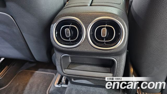 Mercedes-Benz GLC-Class (X254) GLC300 4MATIC Coupe 2024 — фото 31