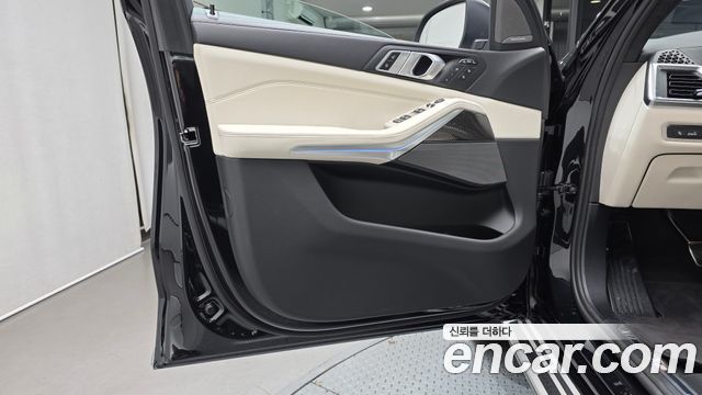 BMW X7 (G07) xDrive 40i M Sport 6STR 2026 — фото 24