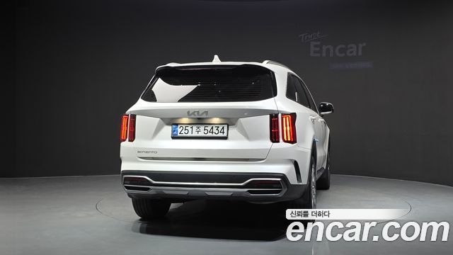 Kia Sorento (IV) Diesel 2.2 2WD Prestige 2023 — фото 4