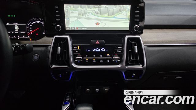 Kia Sorento (IV) Diesel 2.2 2WD Prestige 2023 — фото 19