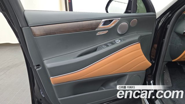 Genesis GV80 2.5T Gasoline AWD 2024 — фото 24
