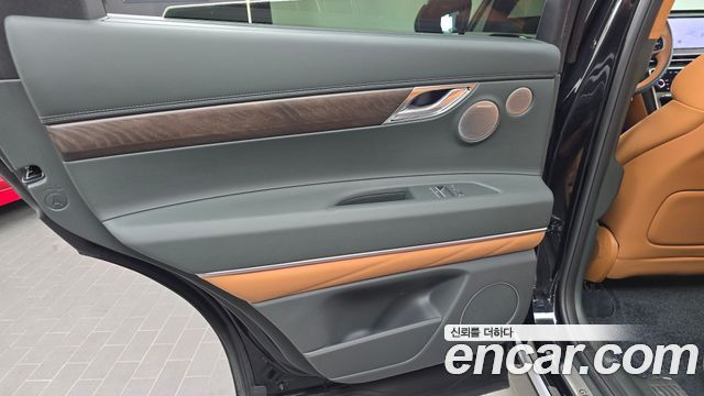 Genesis GV80 2.5T Gasoline AWD 2024 — фото 25