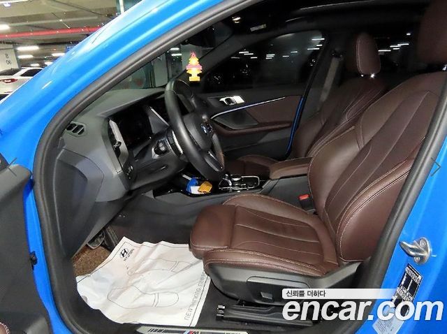BMW 1 Series (F40) 120i M Sports 2023 — фото 6