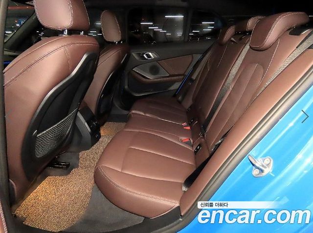 BMW 1 Series (F40) 120i M Sports 2023 — фото 7