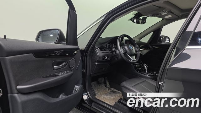 BMW 2 Series Active Tourer (F45) Advantage 2021 — фото 10