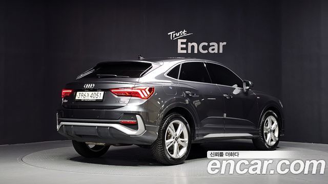 Audi Q3 (F3) 35 TDI Premium Sportback 2023 — фото 2