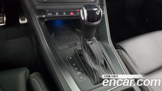 Audi Q3 (F3) 35 TDI Premium Sportback 2023 — фото 9