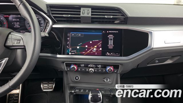 Audi Q3 (F3) 35 TDI Premium Sportback 2023 — фото 15