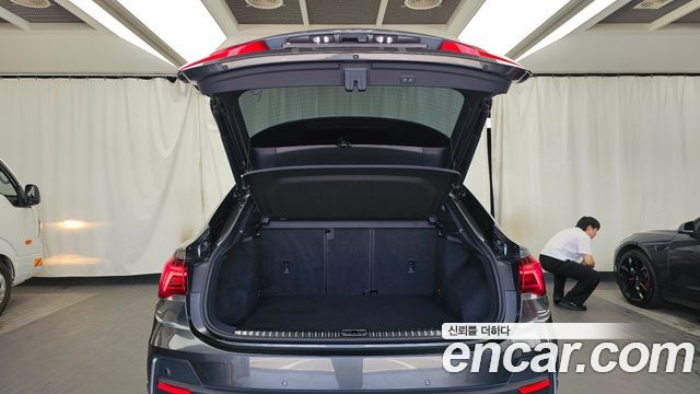 Audi Q3 (F3) 35 TDI Premium Sportback 2023 — фото 20