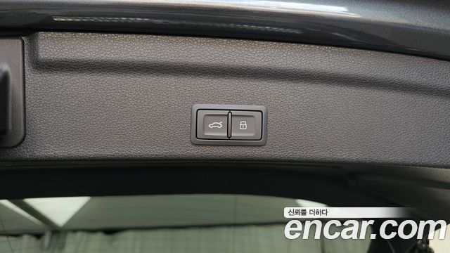 Audi Q3 (F3) 35 TDI Premium Sportback 2023 — фото 28