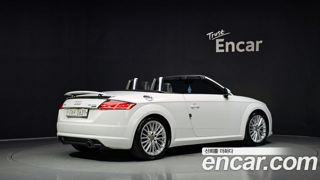 Audi TT (8S) Roadster 45 TFSI Quattro 2016 — фото 2
