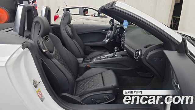 Audi TT (8S) Roadster 45 TFSI Quattro 2016 — фото 11