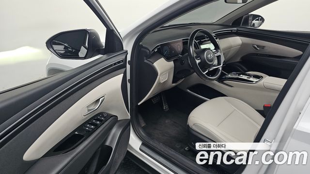 Hyundai Tucson Hybrid (NX4) Inspiration 2WD 2022 — фото 10