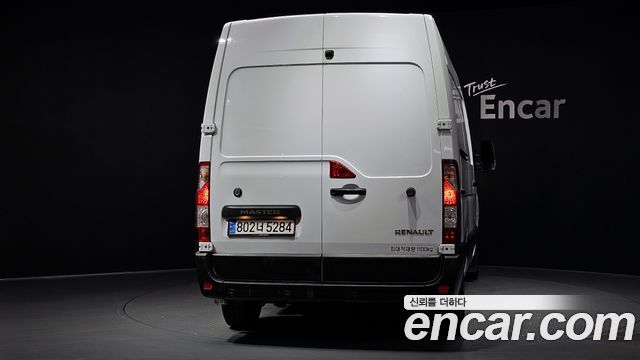 Renault Korea Master 2.3 Van L 2024 — фото 4