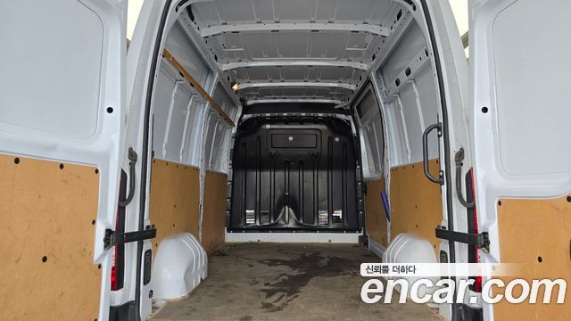 Renault Korea Master 2.3 Van L 2024 — фото 24