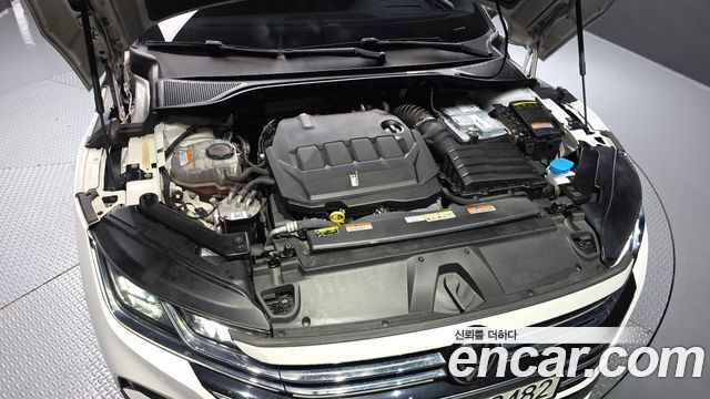 Volkswagen Arteon 2.0 TDI Prestige 2022 — фото 6