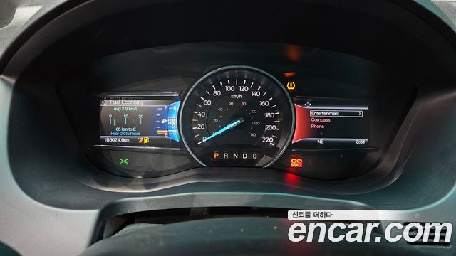 Ford Explorer 2.3 Limited 4WD 5th 2016 — фото 8