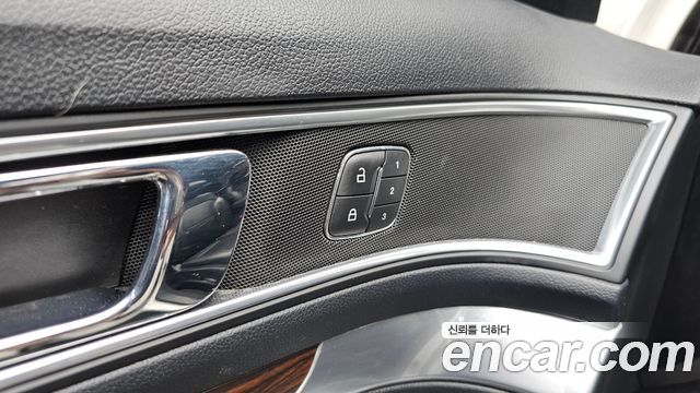 Ford Explorer 2.3 Limited 4WD 5th 2016 — фото 18