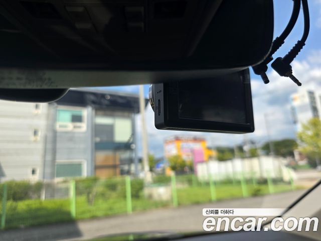Volkswagen Tiguan (II) 2.0 TDI Premium 2018 — фото 22